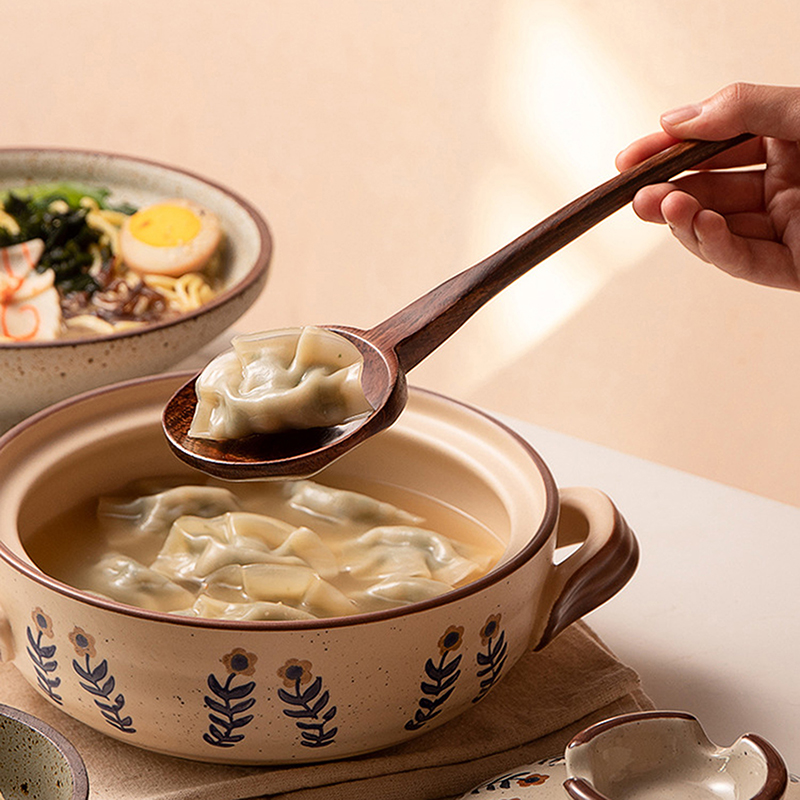 Long Handle Ramen Wooden Spoon - Home Cooking In Japanese recension och pris